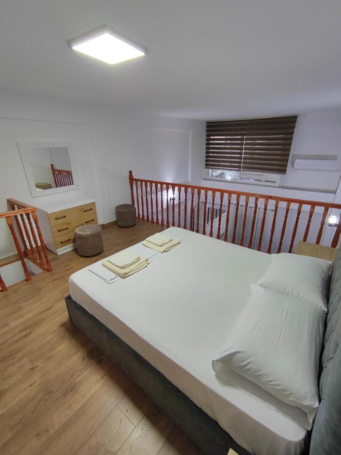 Rose Apartment Sarandë Buitenkant foto