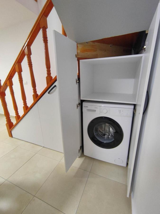 Rose Apartment Sarandë Buitenkant foto